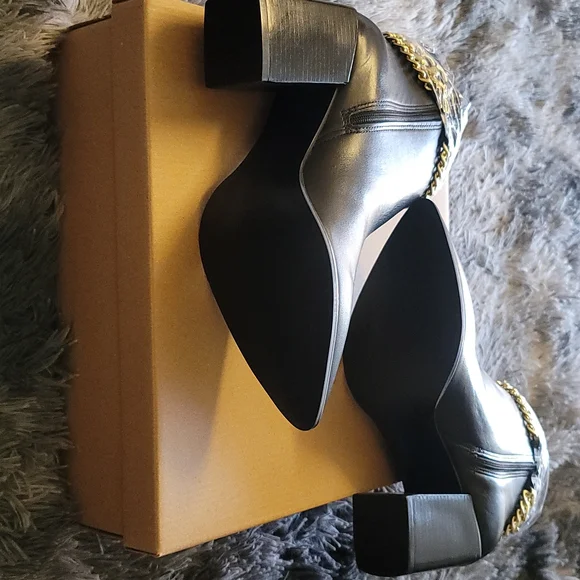 Steve Madden Perlina Black Leather Chain Booties - Picture 11 of 14